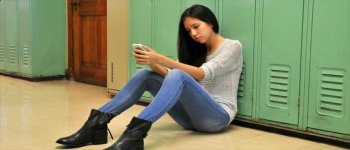 4 Tips Merespon Candaan Sahabat yang Nggak Asyik