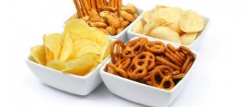 Kenapa Aku Gampang Lapar Saat Menstruasi?