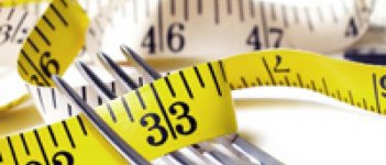 Banyak Makan Pas PMS? Wajar Nggak sih?