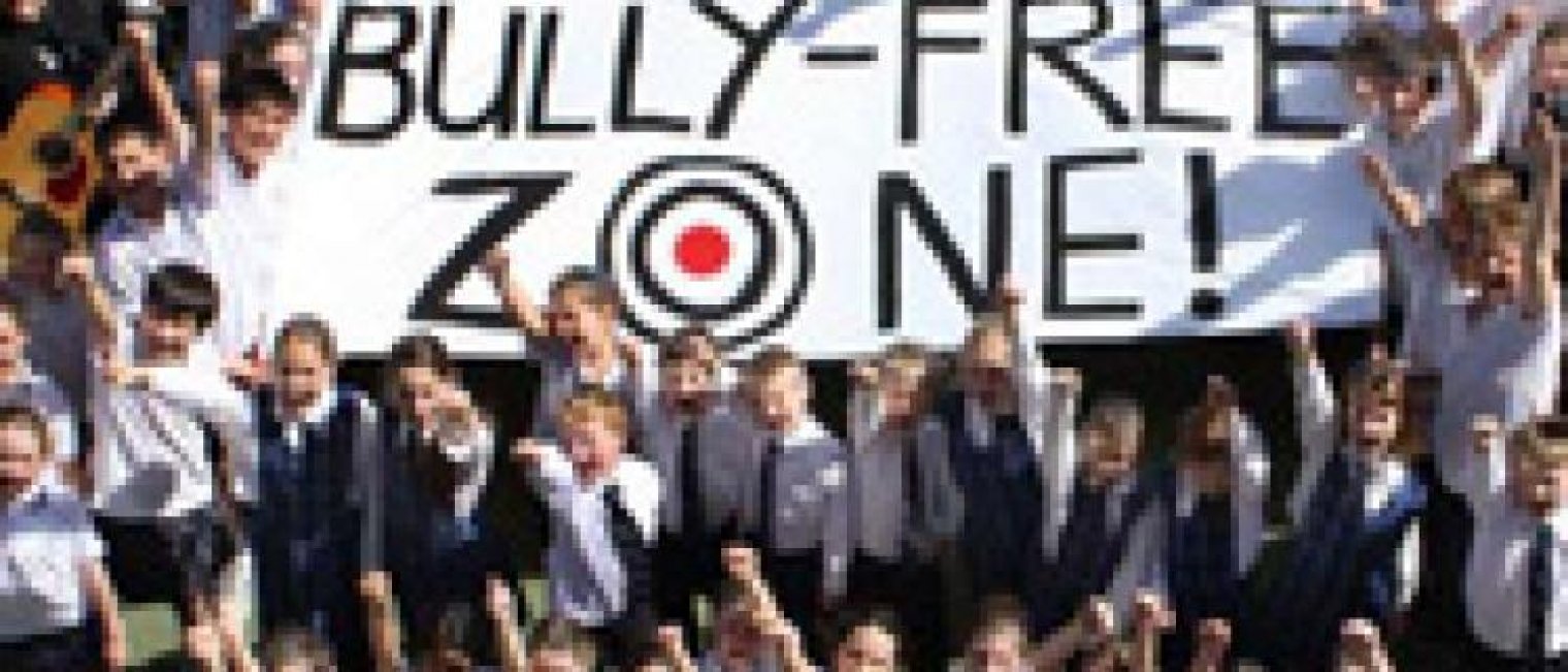 5 Trik Biar Nggak Jadi Korban Bully di Sekolah Baru