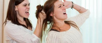 Dulu Kawan, Sekarang Lawan