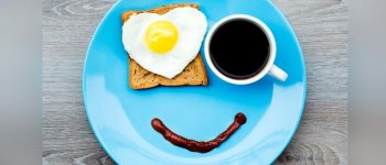 6 Tips Mengendalikan Selera Makan Saat PMS