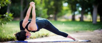 Perekat di Pembalut Bisa Memicu Keputihan? Masa sih?