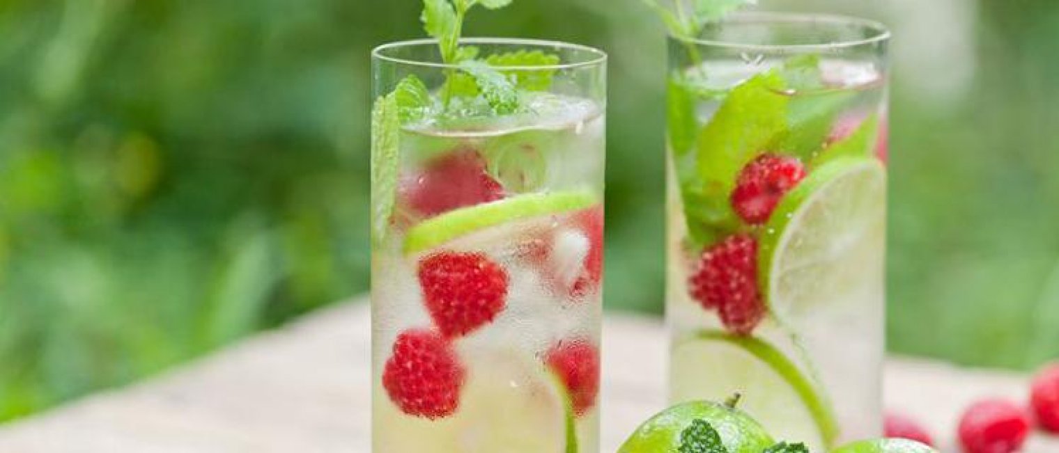 Boleh Nggak sih, Minum Es dan Air Dingin Pas Menstruasi?