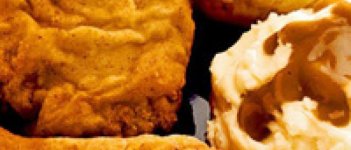 Menjelang Menstruasi Boleh Makan Ini Nggak sih?